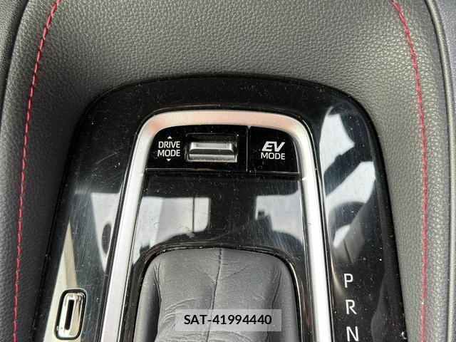 Toyota COROLLA SPORT 2019-06 8010386-11