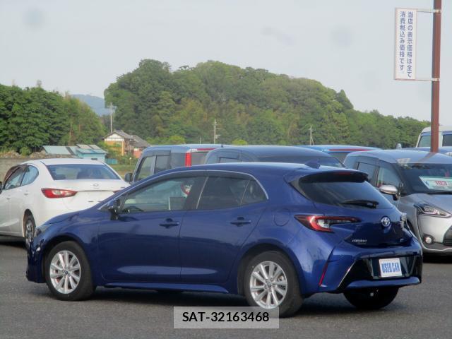 Toyota COROLLA SPORT 2023-12 8012038-8