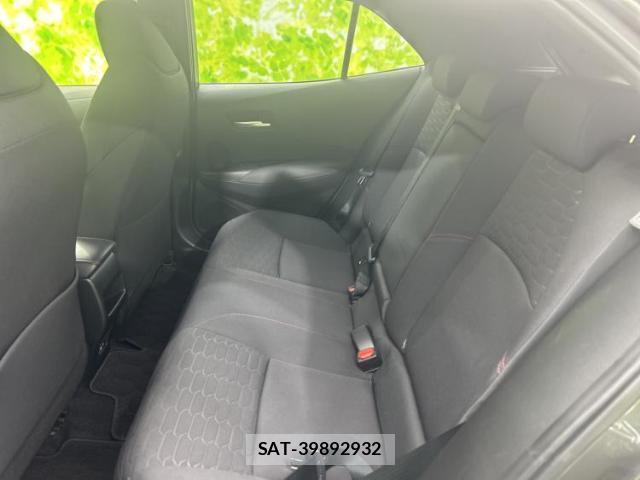Toyota COROLLA SPORT 2023-11 8012258-6