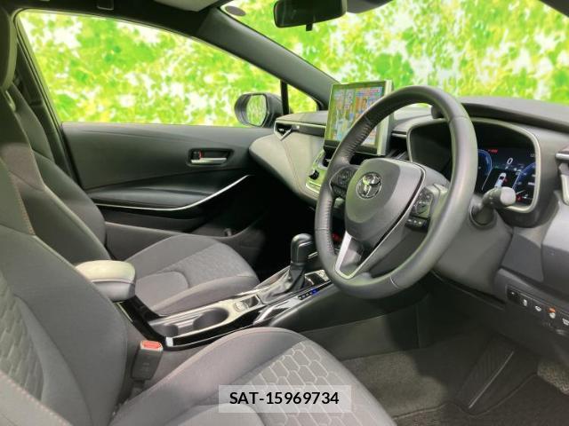 Toyota COROLLA SPORT 2023-07 8012269-4