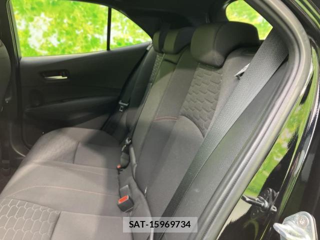 Toyota COROLLA SPORT 2023-07 8012269-6