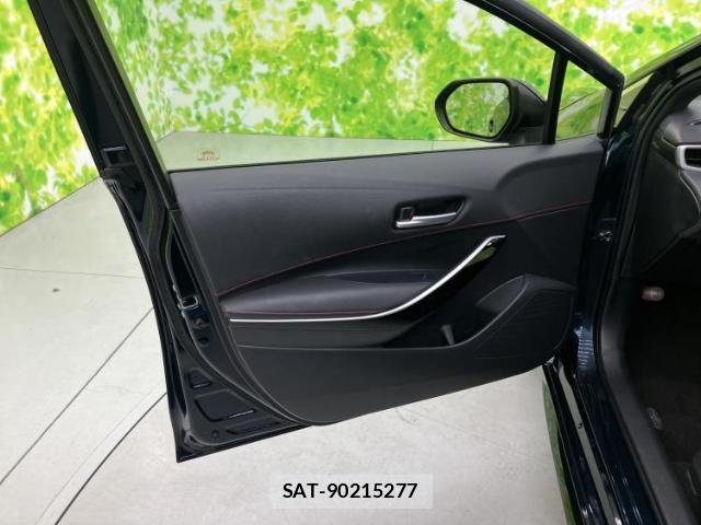 Toyota COROLLA SPORT 2019-03 8012293-5