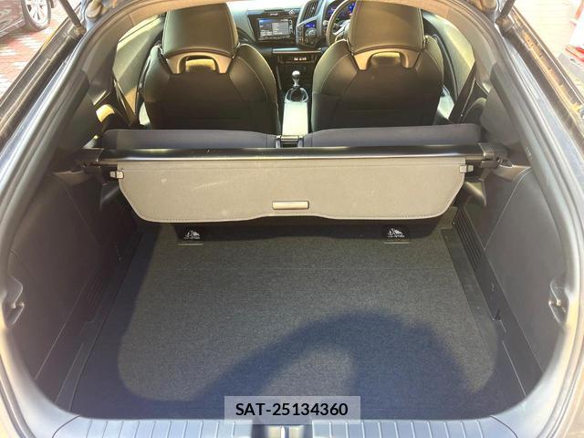 Honda CR-Z 2015-12 8005096-9
