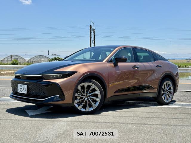 Toyota Crown Crossover 2023-03 8003807-2
