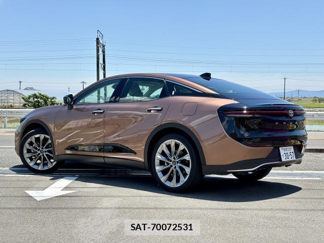 Toyota Crown Crossover 2023-03 8003807-3