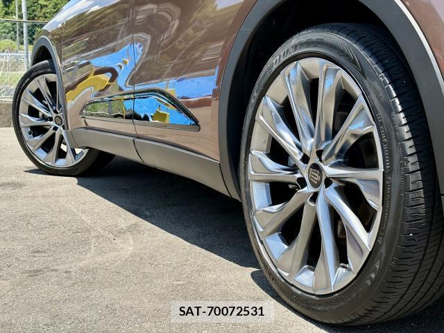 Toyota Crown Crossover 2023-03 8003807-4