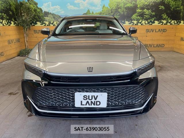 Toyota Crown Crossover 2023-03 8006203-13