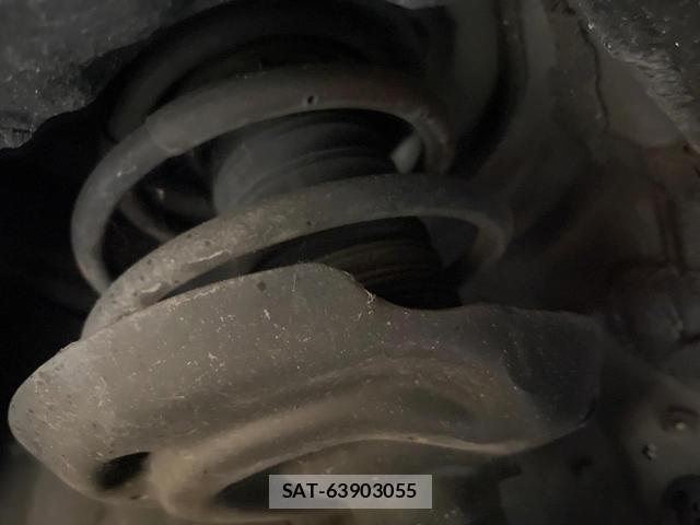 Toyota Crown Crossover 2023-03 8006203-19