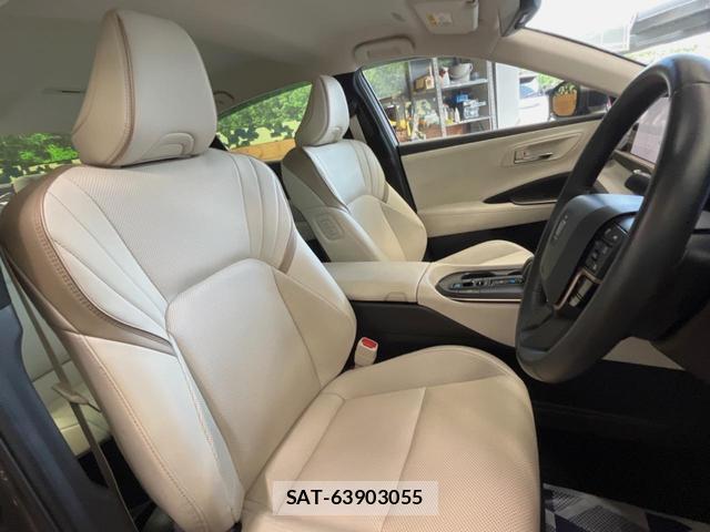 Toyota Crown Crossover 2023-03 8006203-7