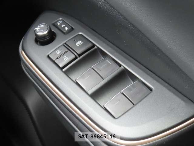 Toyota Crown Crossover 2024-02 8006399-9