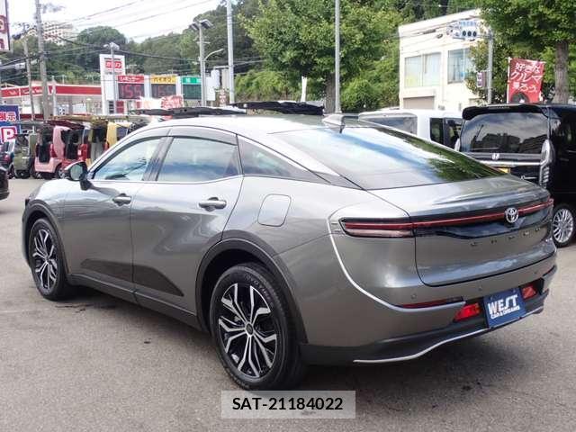 Toyota Crown Crossover 2024-02 8010893-16