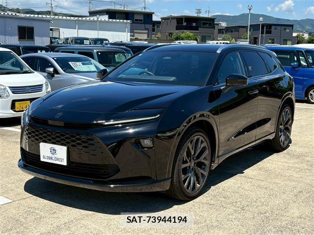 Toyota CROWN ESTATE 2025-10 8009561-10