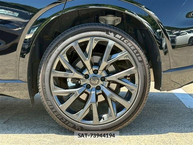 Toyota CROWN ESTATE 2025-10 8009561-16