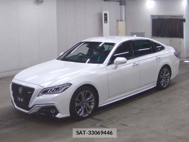 Toyota CROWN HYBRID 2021-06 8003717-3