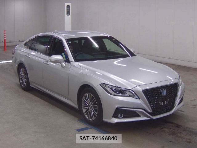 Toyota CROWN HYBRID 2022-05 8003748-0
