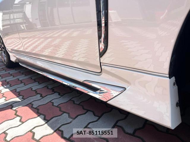 Toyota CROWN HYBRID 2019-12 8005097-3