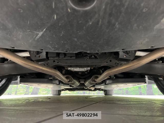 Toyota CROWN HYBRID 2019-05 7934868-19