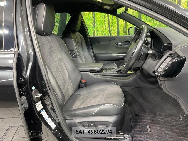 Toyota CROWN HYBRID 2019-05 7934868-8