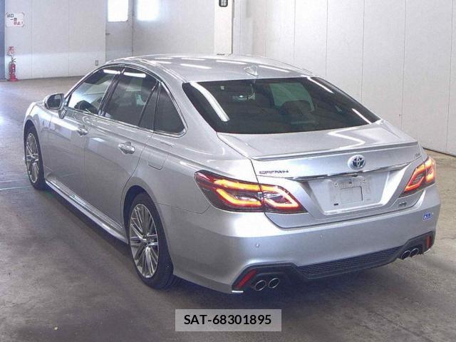 Toyota CROWN HYBRID 2021-06 8007504-4