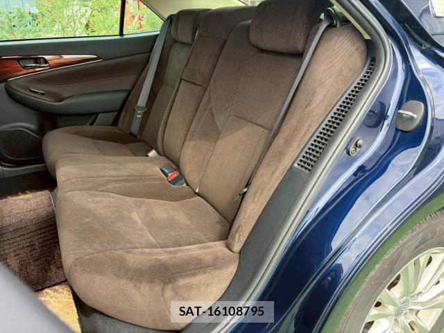 Toyota CROWN HYBRID 2013-06 8008812-10