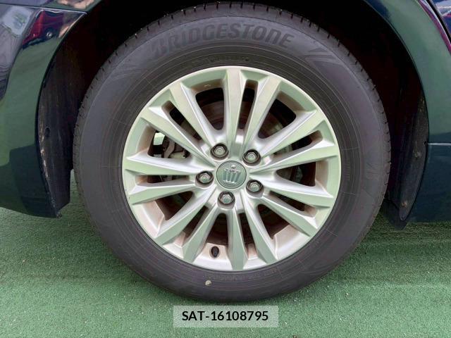 Toyota CROWN HYBRID 2013-06 8008812-13