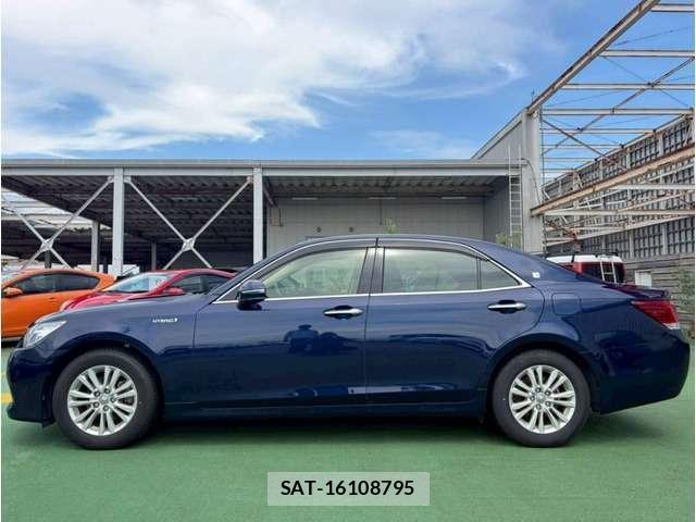 Toyota CROWN HYBRID 2013-06 8008812-17