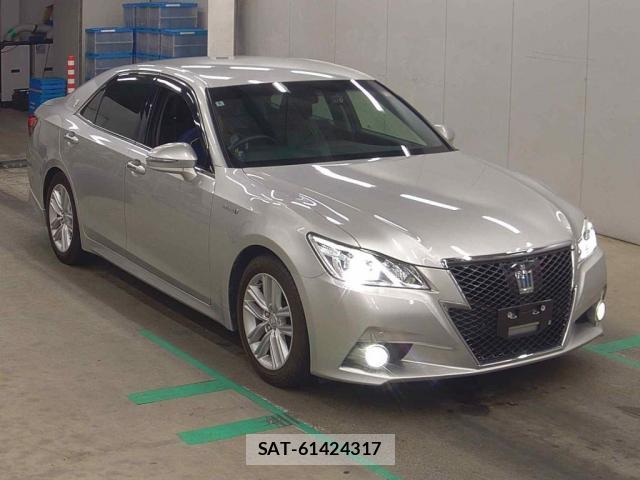 Toyota CROWN HYBRID 2014-06 8008846-0