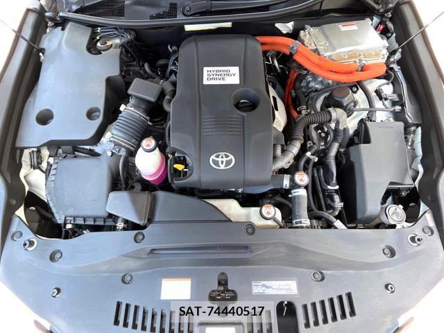 Toyota CROWN HYBRID 2017-08 8011229-18