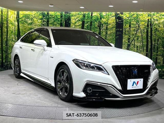 Toyota CROWN HYBRID 2019-06 8011394-16