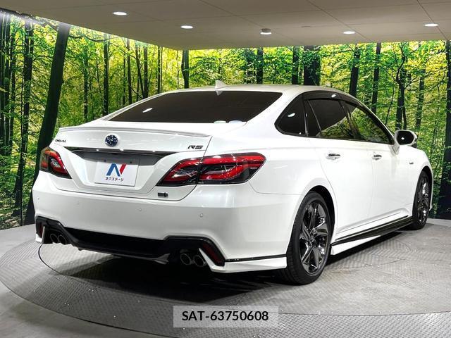 Toyota CROWN HYBRID 2019-06 8011394-17