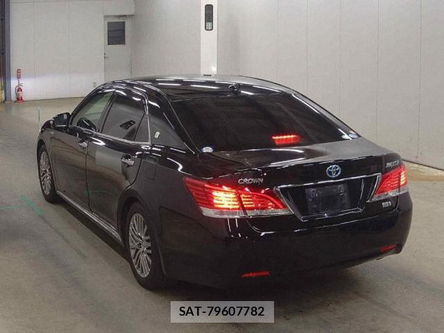 Toyota CROWN MAJESTA 2018-04 8007501-4