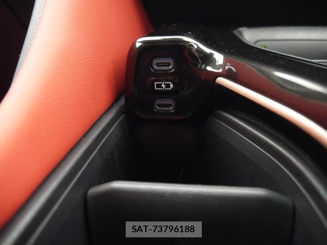 Toyota CROWN 2024-04 8003093-15