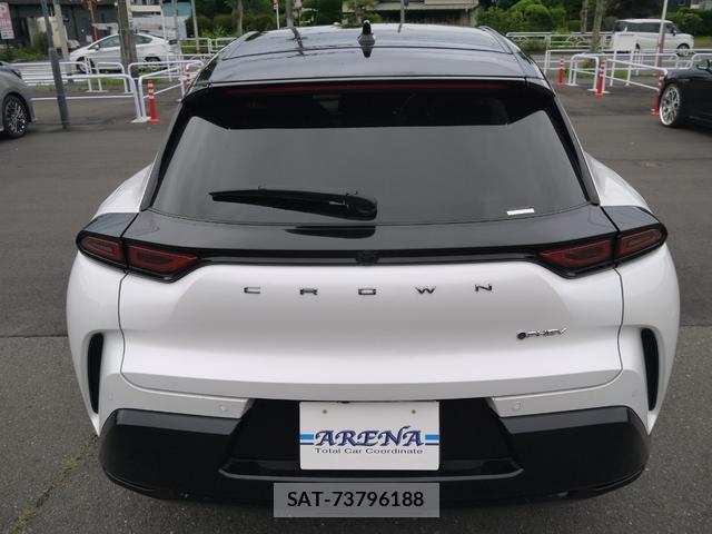 Toyota CROWN 2024-04 8003093-17