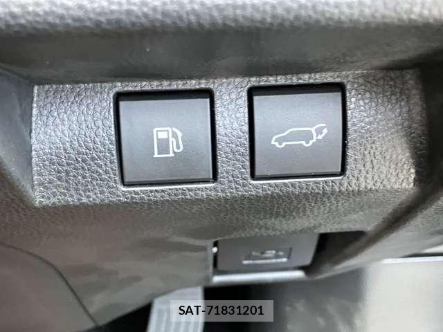 Toyota CROWN 2023-12 8003211-14