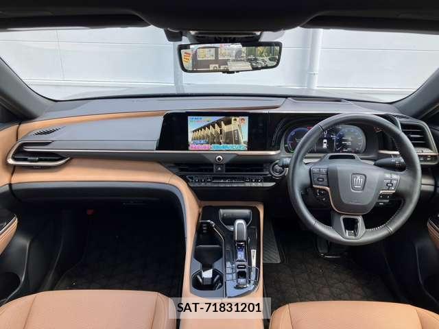 Toyota CROWN 2023-12 8003211-2