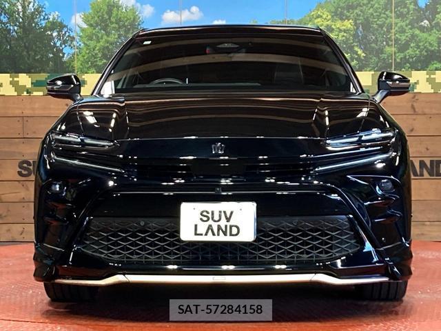Toyota CROWN 2023-11 8003871-12
