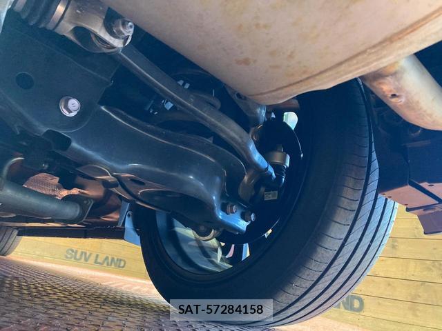 Toyota CROWN 2023-11 8003871-19