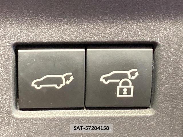Toyota CROWN 2023-11 8003871-5