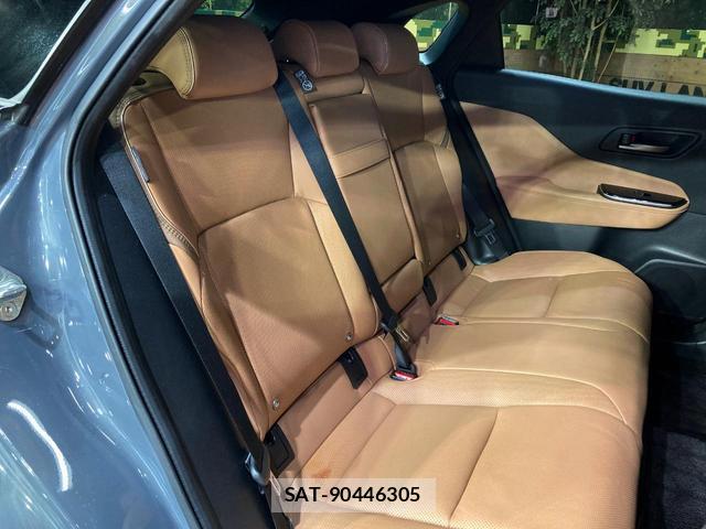 Toyota CROWN 2025-07 8003883-9