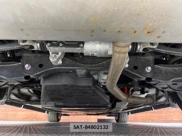 Toyota CROWN 2023-11 8004713-18