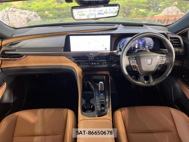 Toyota CROWN 2023-12 8004714-1