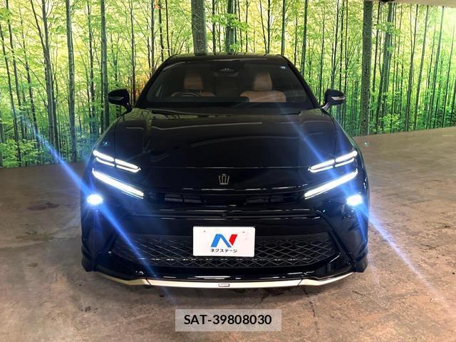 Toyota CROWN 2023-12 8005061-9