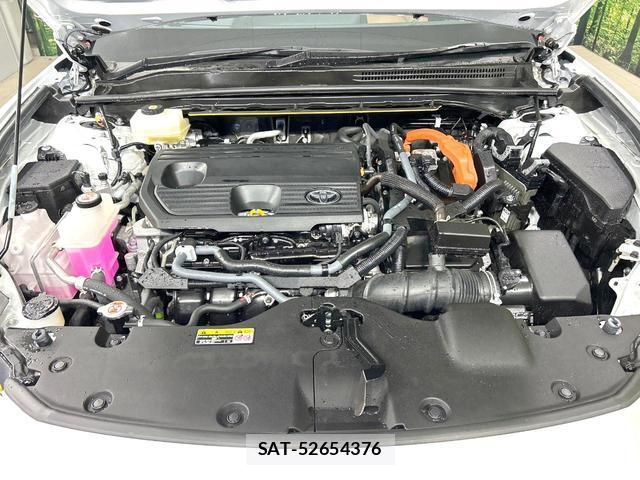 Toyota CROWN 2024-08 8006423-18