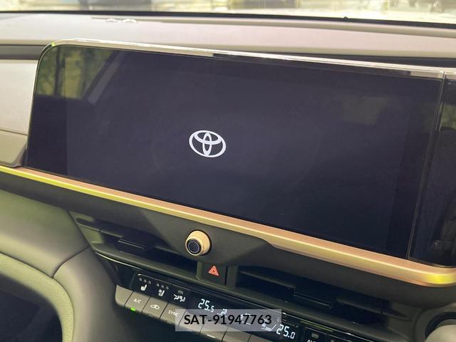 Toyota CROWN 2024-04 8006539-3