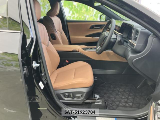 Toyota CROWN 2024-09 8007236-3