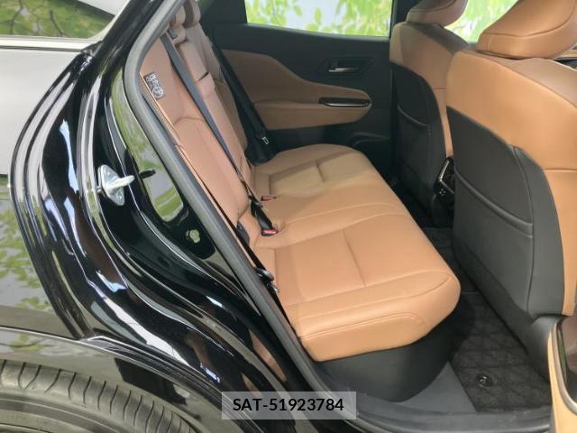 Toyota CROWN 2024-09 8007236-4