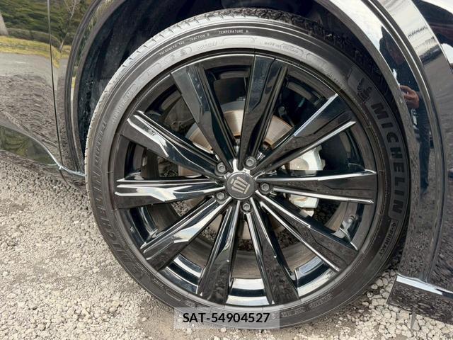 Toyota CROWN 2024-03 8007548-16
