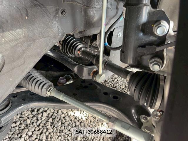 Toyota CROWN 2024-07 8007549-16