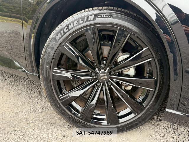 Toyota CROWN 2024-01 8007550-16