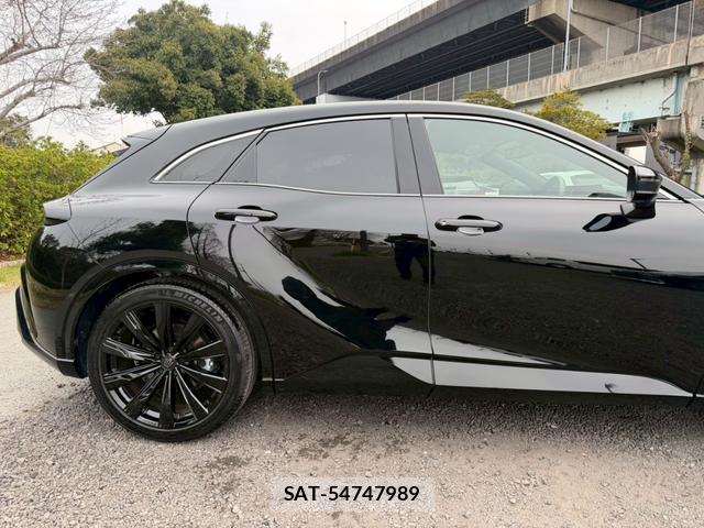 Toyota CROWN 2024-01 8007550-5